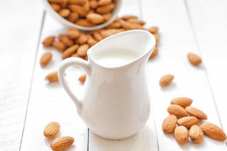 калорийность миндального молока
