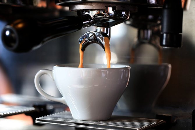 Кофе для похудения и от похмелья? Топ-5 самых распространенных мифов о бодрящем напитке | Изображение 3